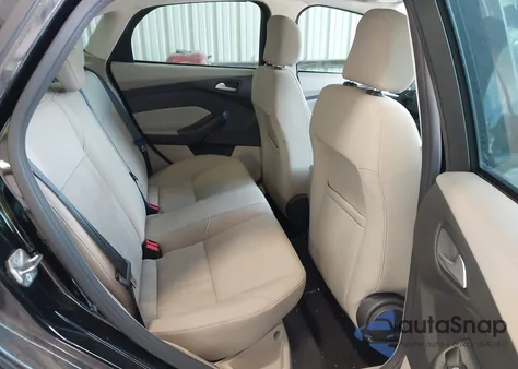 2016 Ford Focus Se from USA, damaged, VIN 1FADP3F29GL304403